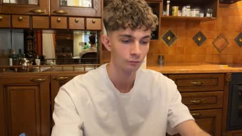 Jerry  online show from January 17, 8:22 pm