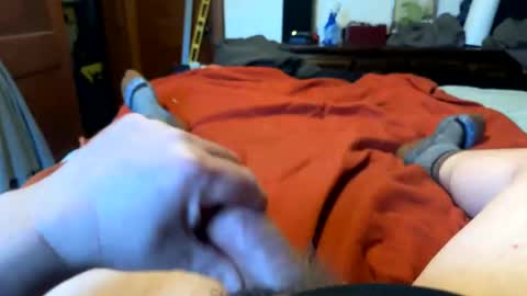 Snapshot of jerswill chatting on February 5, 10:22 pm Jeremys room chill and puff one enjoy online show from February 5, 10:22 pm