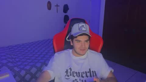 HotBoy online show from December 26, 4:32 am