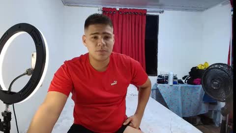 jesusliz online show from February 25, 5:52 am