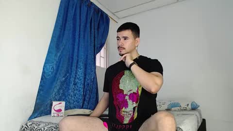 Snapshot of jeycob_happy97 chatting on October 19, 11:35 am Juan David online show from October 19, 11:35 am