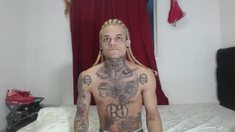 Snapshot of jeykob_23 chatting on January 4, 5:37 am JEYKOB online show from January 4, 5:37 am
