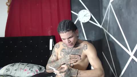 Snapshot of jeykob_23 chatting on October 9, 10:25 pm JEYKOB online show from October 9, 10:25 pm