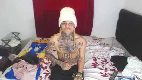Snapshot of jeykob_23 chatting on February 9, 1:03 pm JEYKOB online show from February 9, 1:03 pm