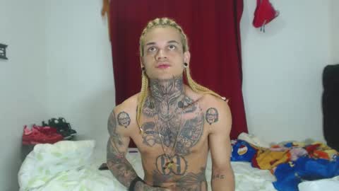 Snapshot of jeykob_23 chatting on January 10, 8:29 am JEYKOB online show from January 10, 8:29 am
