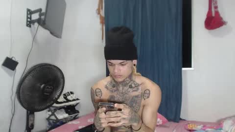 Snapshot of jeykob_23 chatting on December 7, 12:31 am JEYKOB online show from December 7, 12:31 am