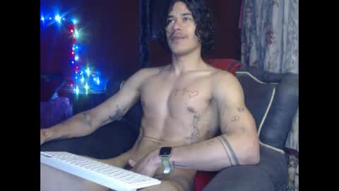 jffer_slhom online show from December 3, 7:20 pm