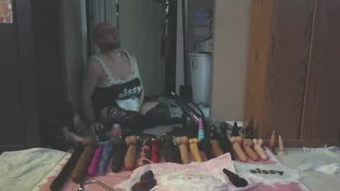 Nasty Cumslut online show from July 5, 6:04 pm