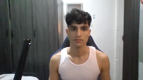 jhon online show from December 7, 10:45 am