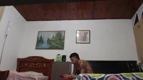 jhon tommy online show from February 4, 1:34 am