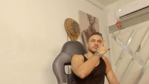 Snapshot of jhonny_flames7 chatting on January 11, 3:44 am jhonny online show from January 11, 3:44 am