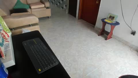 jh online show from February 23, 5:04 pm