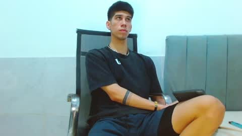 jhony_sex3 online show from April 5, 11:45 pm