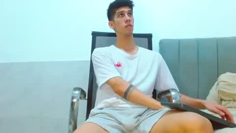 jhony_sex3 online show from July 1, 6:36 am
