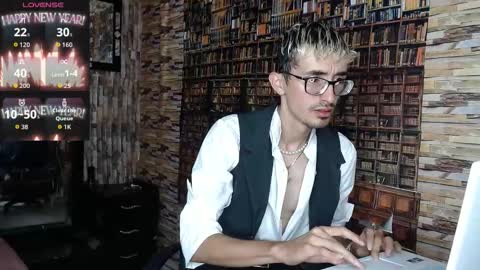 jhosuamoore2 online show from November 5, 12:40 pm