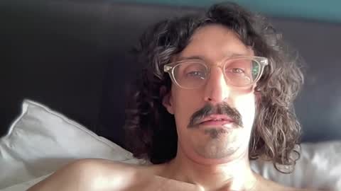 Jigz1986 online show from April 12, 12:50 pm