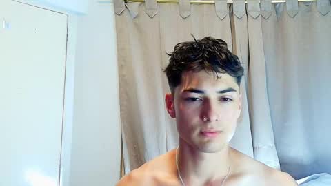 Snapshot of jimmy_classic chatting on October 19, 12:15 am jimmy_classic online show from October 19, 12:15 am