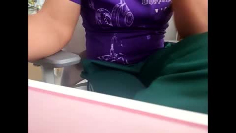 Snapshot of jimmy_dick86562 chatting on October 18, 2:22 pm jimmy_dick86562 online show from October 18, 2:22 pm