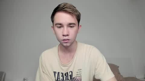 Snapshot of jimyti_bad_boy chatting on January 26, 5:02 am jimyti_bad_boy online show from January 26, 5:02 am