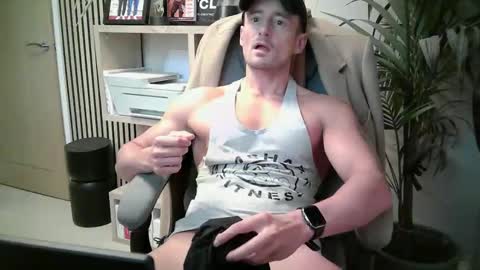 JK online show from February 3, 10:31 am