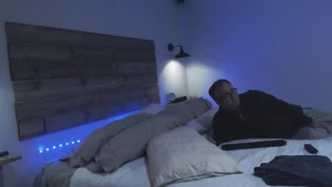 The best time guy online show from February 16, 6:44 am