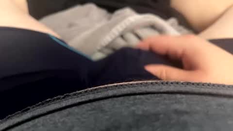 jlaw2k03 online show from February 15, 4:37 pm