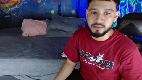 jmac_69_ online show from April 12, 12:47 am