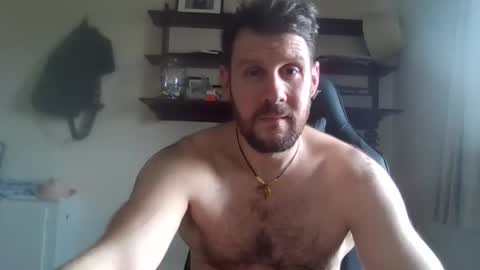 jmakk99 online show from April 21, 9:37 am