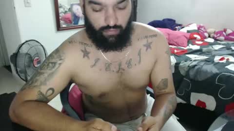 jmasko1 online show from October 27, 5:10 am