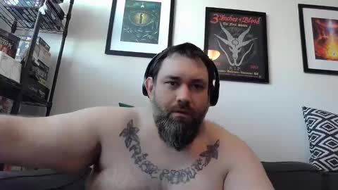 jmos20xx online show from February 26, 10:55 pm