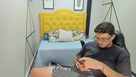 joan_blake online show from June 24, 10:56 pm