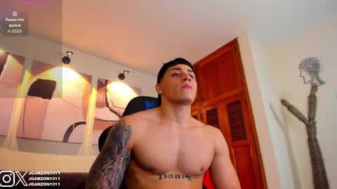 joan_soto online show from April 15, 3:23 pm
