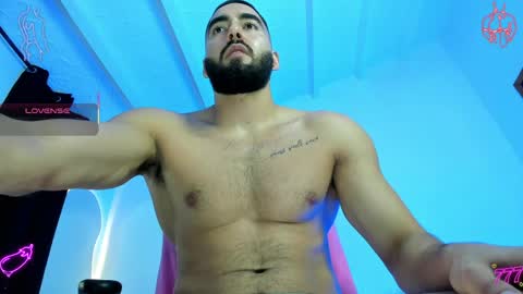 JOAO BATISTA online show from April 5, 7:21 pm