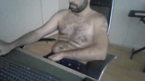 joaodias_18 online show from July 30, 6:51 pm