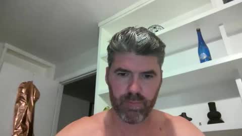 joaquinix123 online show from September 18, 10:34 pm