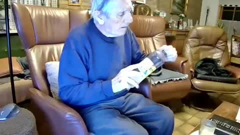 Snapshot of johan7_heet chatting on January 13, 11:38 pm johan7 heet online show from January 13, 11:38 pm