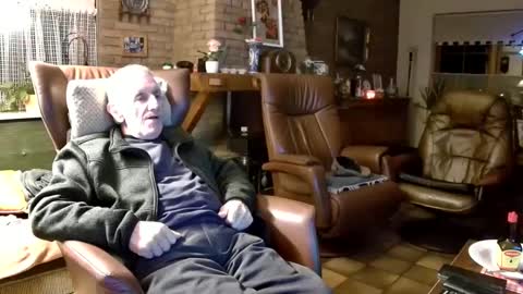 Snapshot of johan7_heet chatting on December 21, 8:21 pm johan7 heet online show from December 21, 8:21 pm
