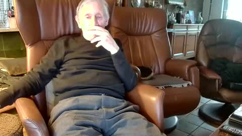 Snapshot of johan7_heet chatting on February 27, 4:32 pm johan7 heet online show from February 27, 4:32 pm