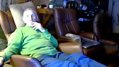 Snapshot of johan7_heet chatting on September 12, 6:19 pm johan7 heet online show from September 12, 6:19 pm
