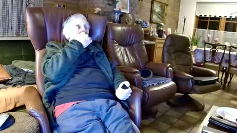 Snapshot of johan7_heet chatting on February 11, 7:38 pm johan7 heet online show from February 11, 7:38 pm