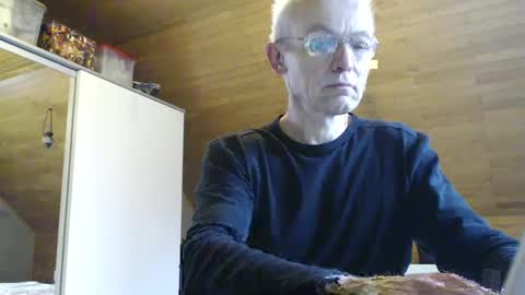 johanforu online show from December 30, 9:27 am