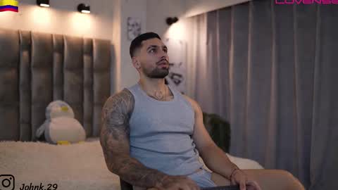 john online show from December 19, 12:40 am