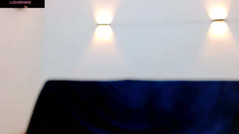 john_ssnow29 online show from November 19, 9:53 am