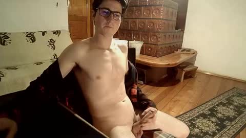 Snapshot of john_x00 chatting on December 2, 9:37 pm John online show from December 2, 9:37 pm