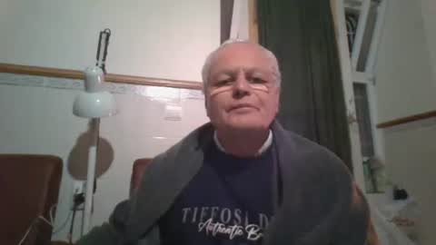 Snapshot of johndesnudado chatting on January 2, 6:56 pm johndesnudado online show from January 2, 6:56 pm