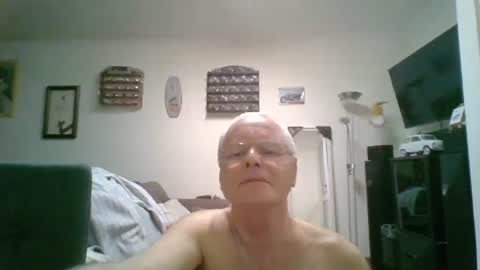 Snapshot of johndesnudado chatting on March 1, 11:58 pm johndesnudado online show from March 1, 11:58 pm
