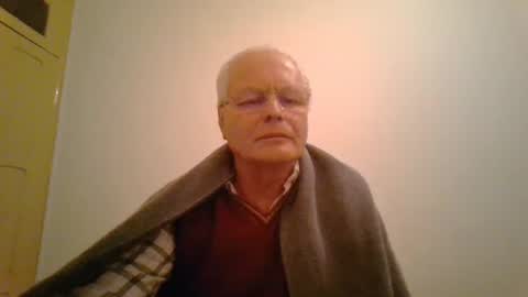 Snapshot of johndesnudado chatting on December 31, 12:43 am johndesnudado online show from December 31, 12:43 am