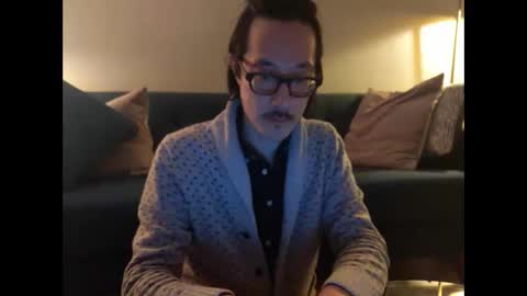 Johnee online show from February 7, 9:16 am