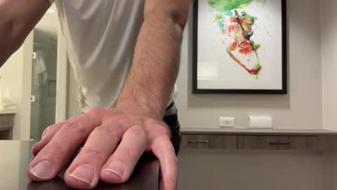 J online show from December 14, 9:38 am