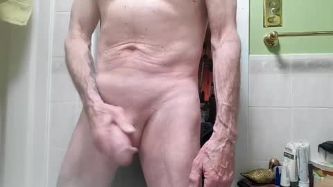 Snapshot of johnlong71 chatting on January 11, 2:25 pm johnlong71 online show from January 11, 2:25 pm